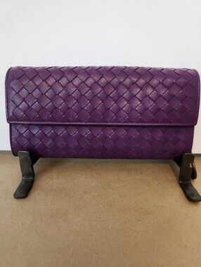 Bottega Veneta Intrecciato Leather Long Wallet In Purple